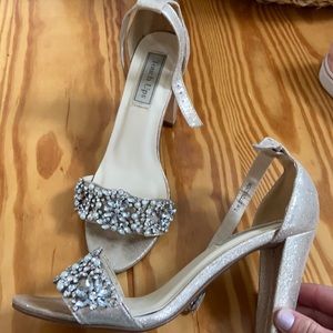 Touch up hills size 7.5